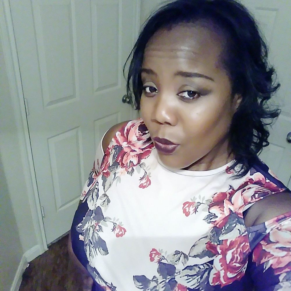 Meet your Posher, Karon